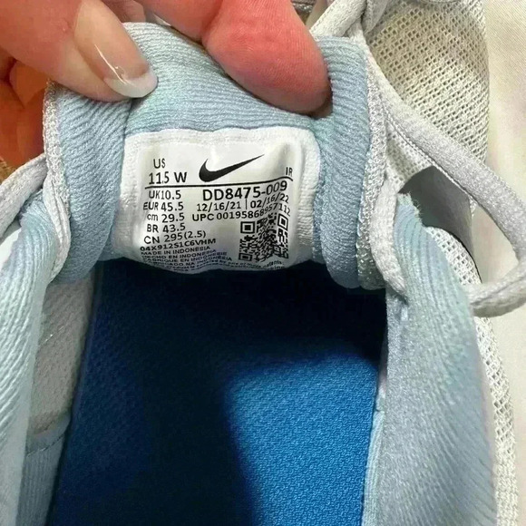 NWOT- Nike Men's Revolution 6 Road Running Shoes Grey Pure Platinum (Size 11.5) - Picture 6 of 9